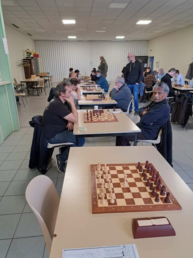 Un seul vainqueur entre Poitiers-Migné et Buxerolles: les échecs 20230115 160604