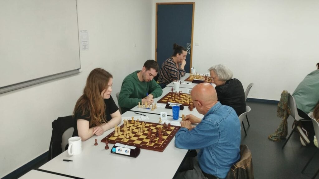Finale de la parité en ligne de mire img 20230507 wa0005