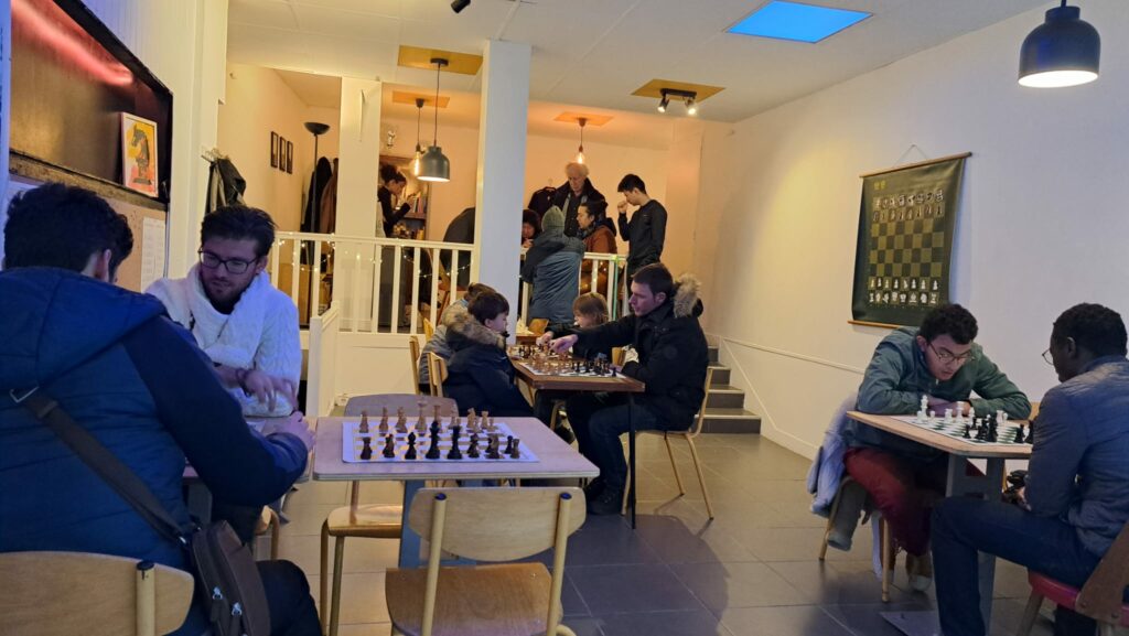 Horaires & Activités salle de jeu de poitiers migne echecs