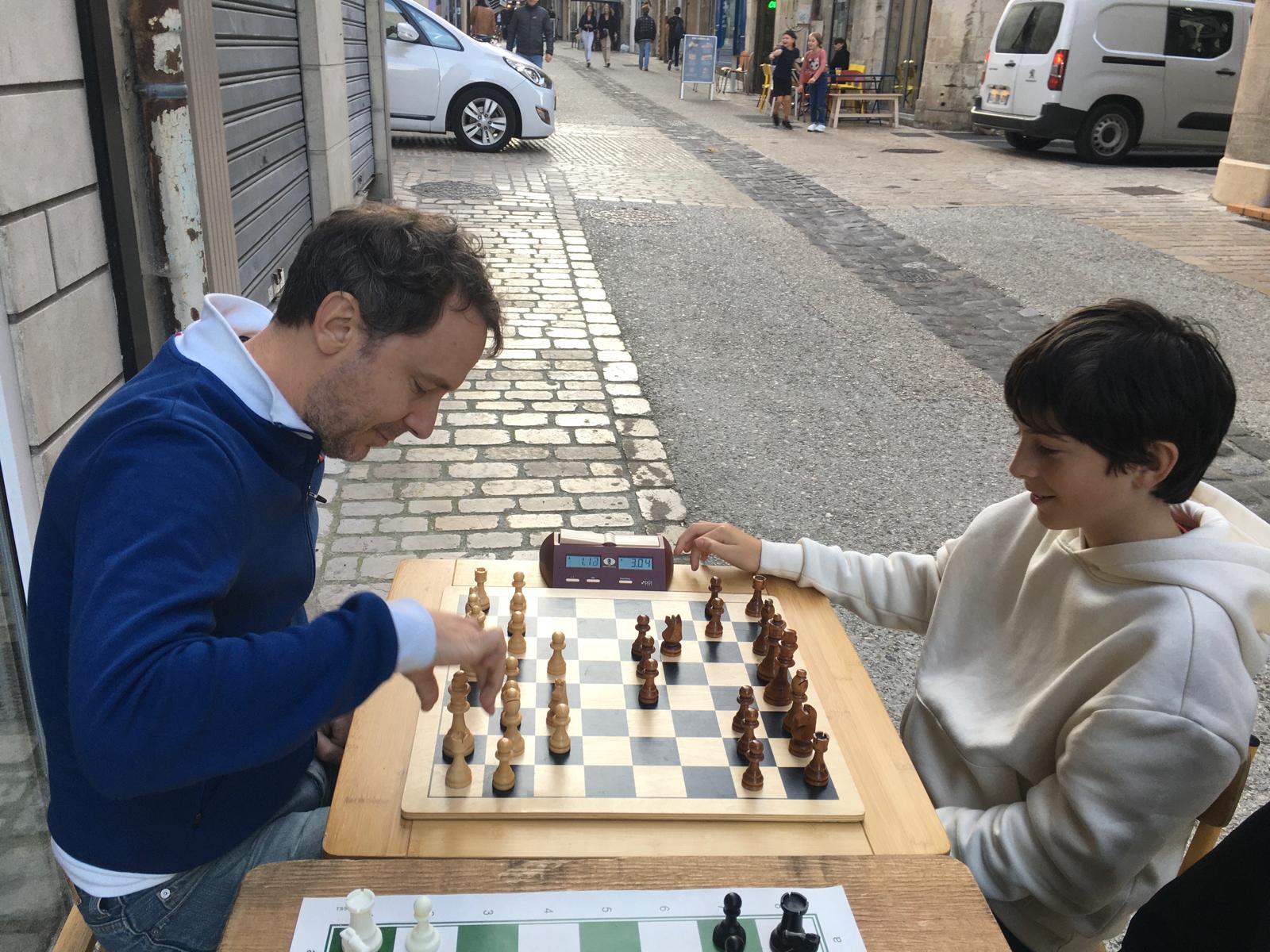 Clubs d'échecs à Poitiers et dans la Vienne : le guide complet trouver son club d'echecs a poitiers et dans la Vienne