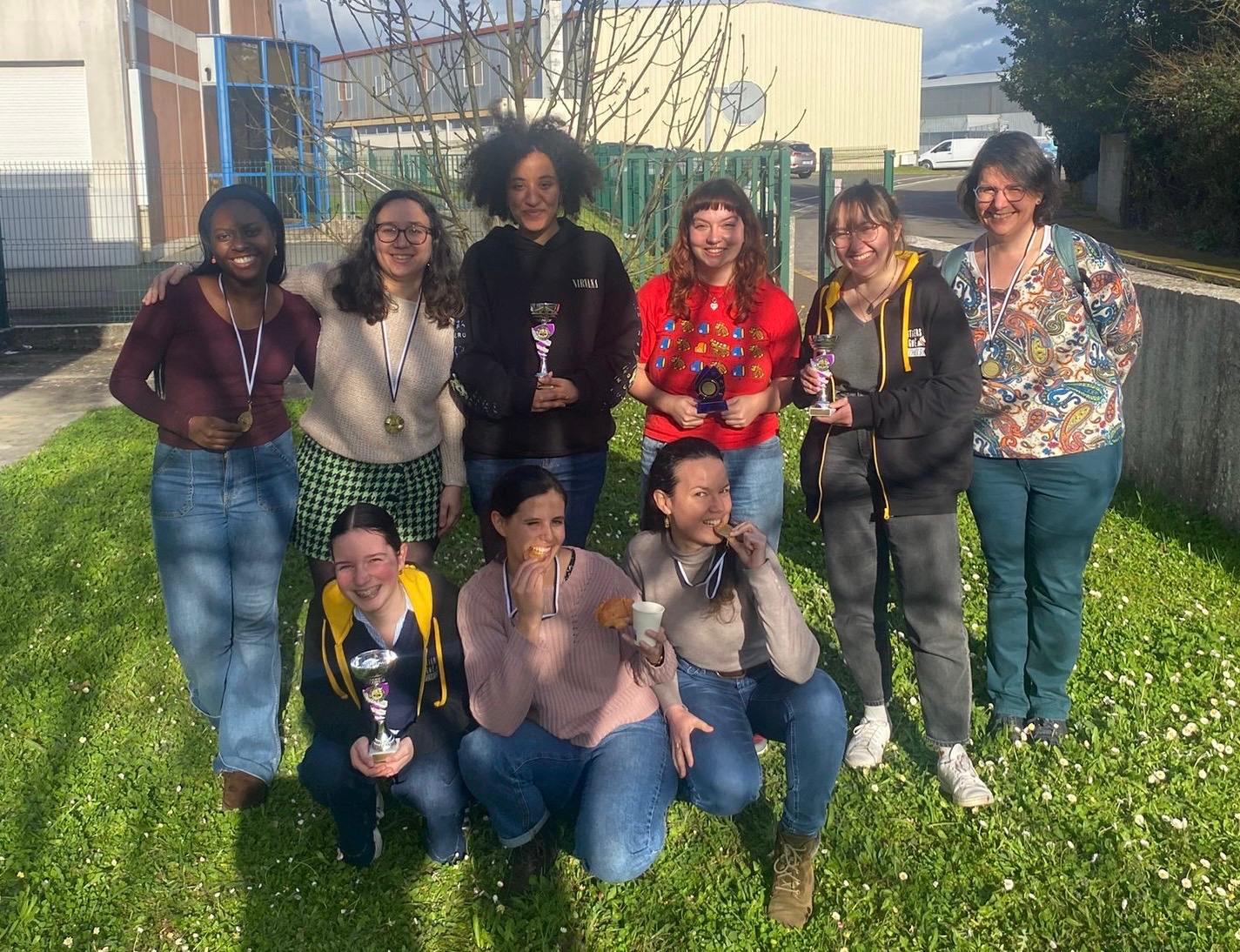 Le Pôle Féminin de Poitiers-Migné Échecs accompagne les femmes et les jeunes filles dans la pratique des échecs.